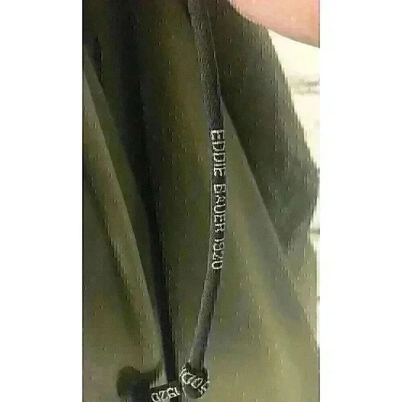 Eddie Bauer Sports Mens Size M Green Shorts Drawstring with Pockets - Picture 4 of 5